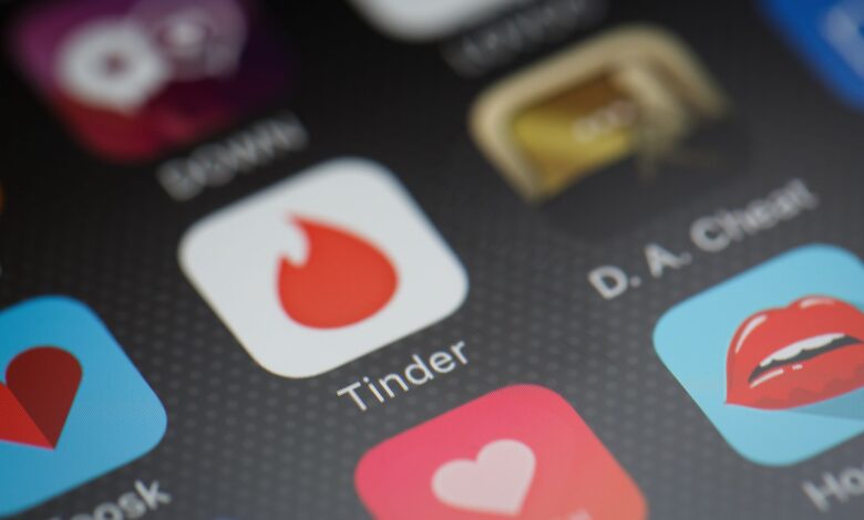 Rencontres en ligne
Qu'est-ce que le Tinder ? Devriez-vous l'essayer ?