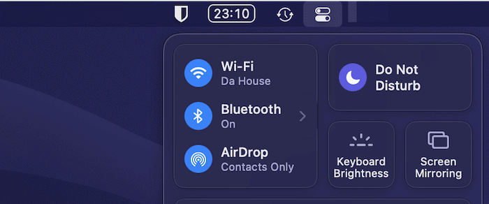 L'option Bluetooth dans le centre de contrôle macOS.