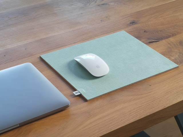 La souris ne fonctionne pas sur les surfaces Mac