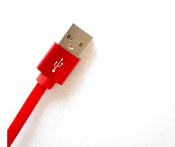 Empêchez votre PC de faire un câble de bruits USB aléatoires