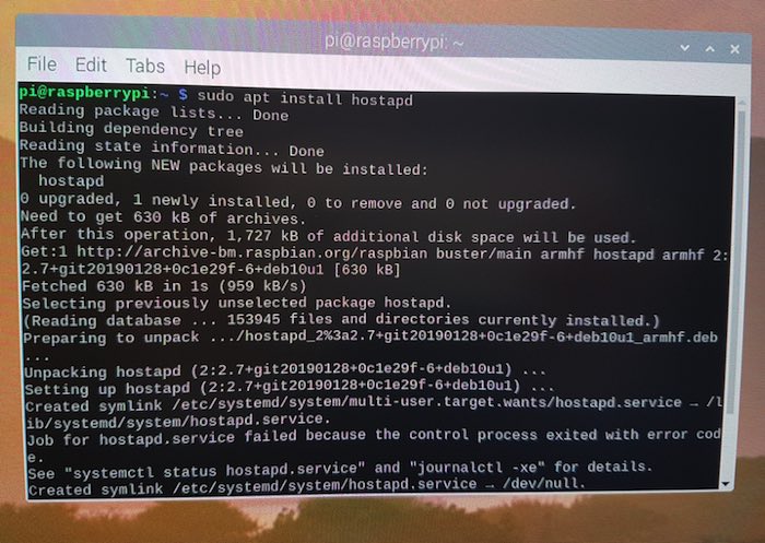 Installez le démon du point d'accès hôte, via le terminal de votre Raspberry Pi. 