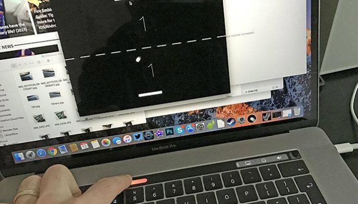 macbook-touchbar-pong
